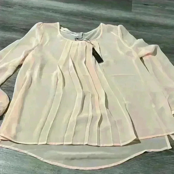 Michael Brandon sheer top - Picture 1 of 4